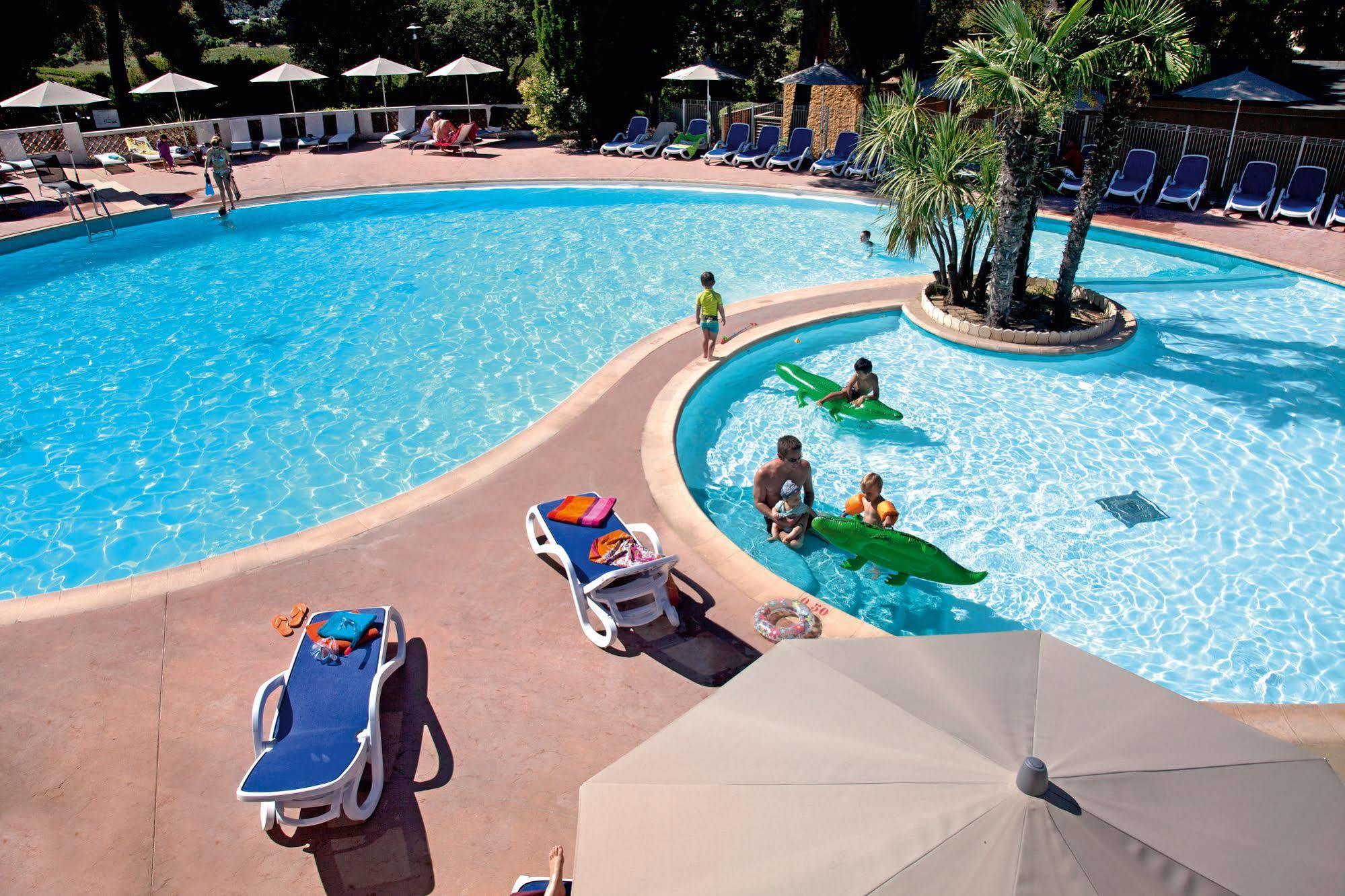 Belambra Clubs Residence Le Pradet - Lou Pigno Bagian luar foto